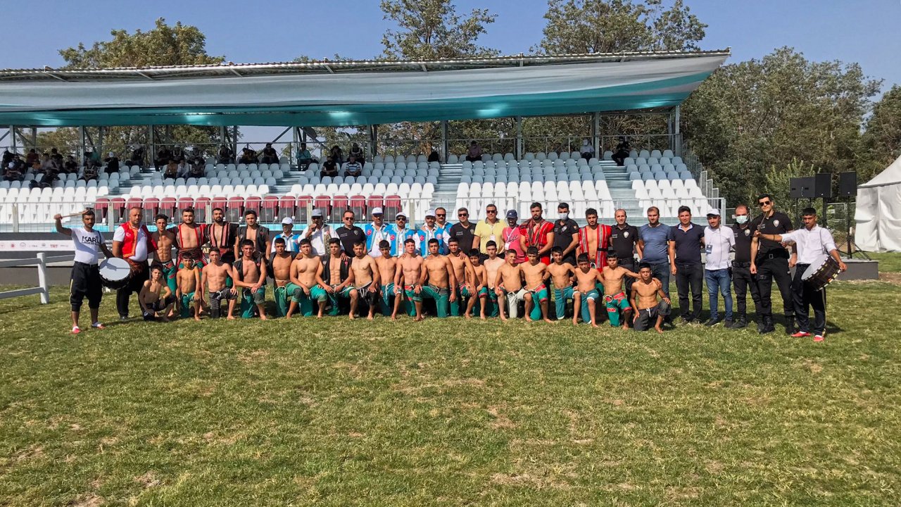 Kahramanmaraşlı güreşçiler Malazgirt’te