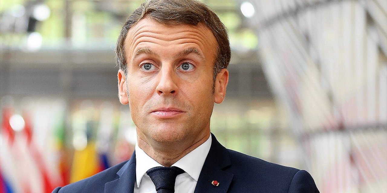 Fransa'da Cumhurbaşkanı Macron'un Kovid-19 aşı tarihi tartışmalara neden oldu