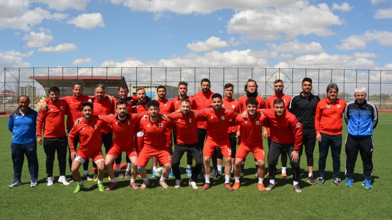 Elbistanspor kongreye gidiyor