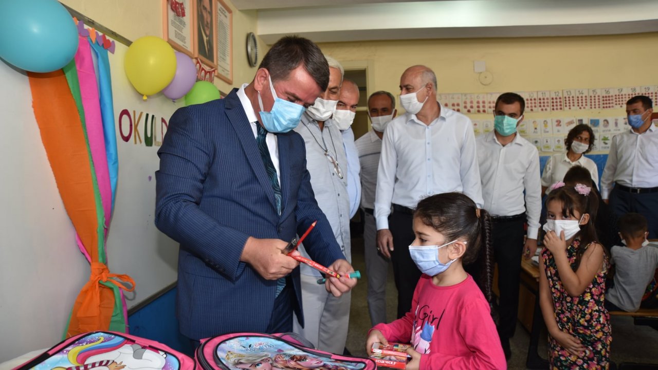 Türkoğlu Belediyesi'nin Eğitim Seferberliği Devam Ediyor