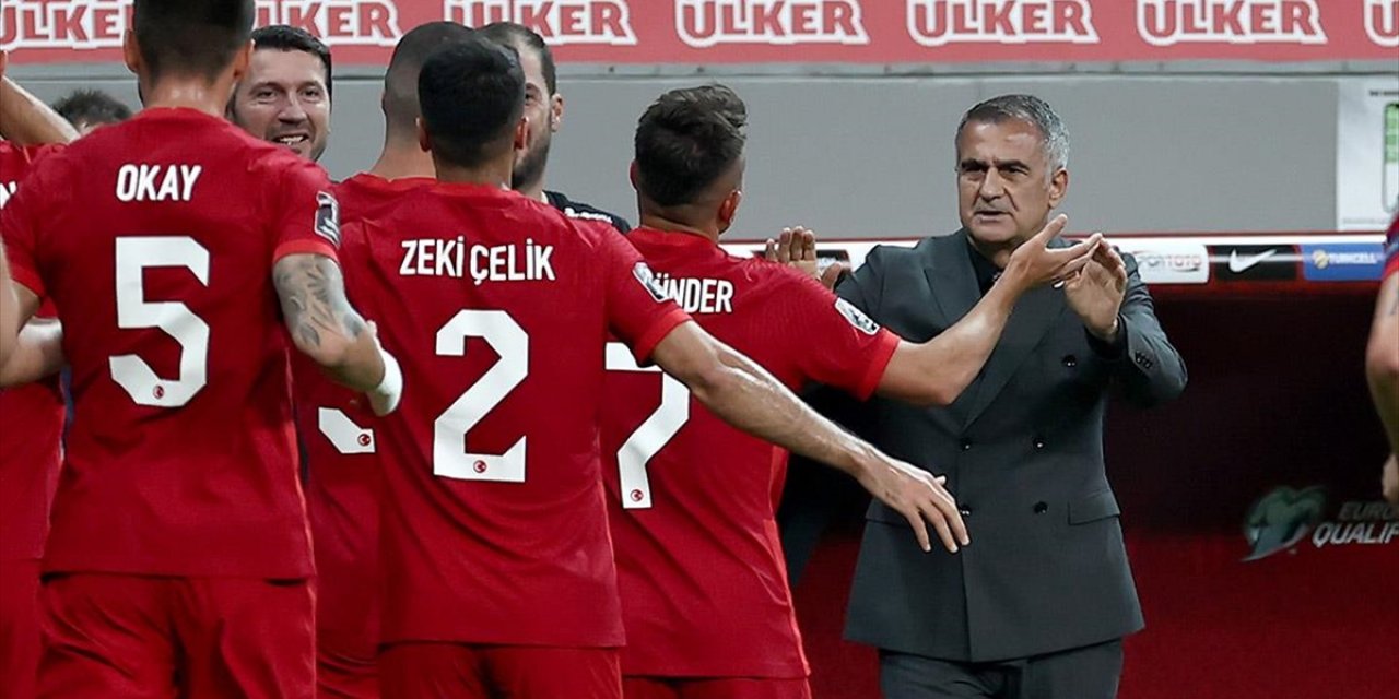 Şenol Güneş, A Milli Takım'la 82. maçında