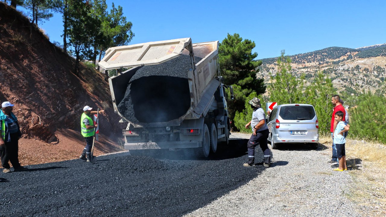Kuzucak’ta Sorunlar Büyükşehir’le Çözülüyor