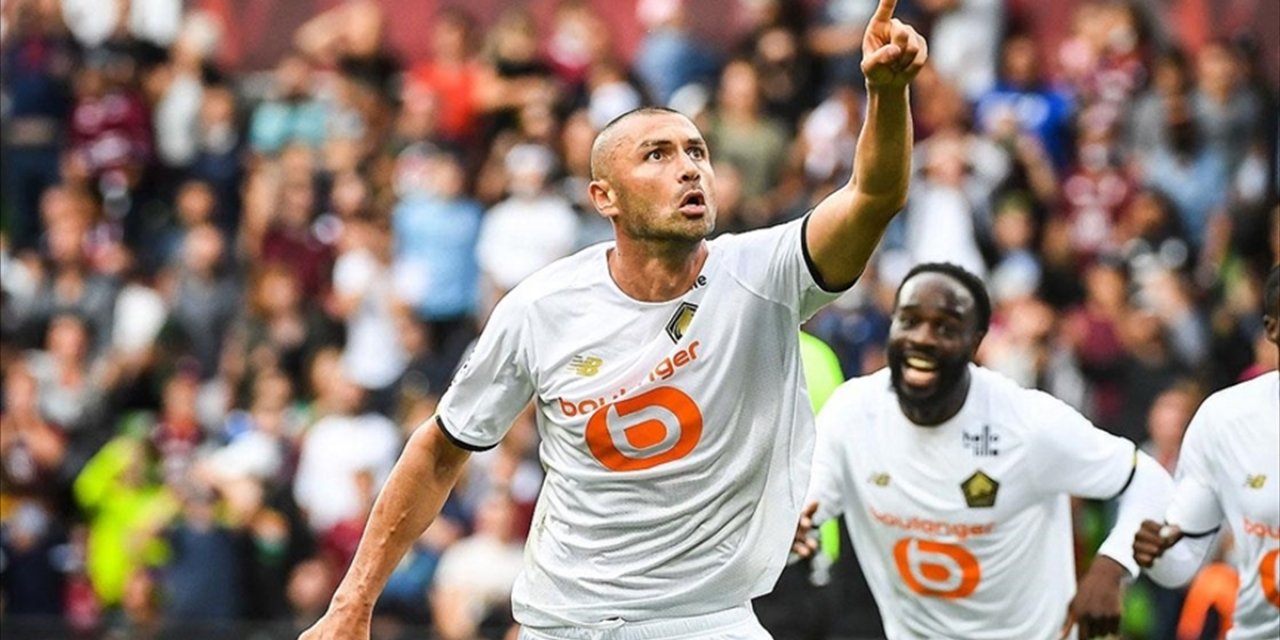 Lille'de ağustos ayının futbolcusu Burak Yılmaz