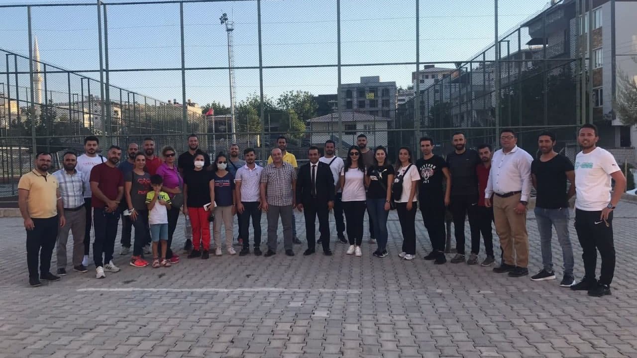 Pazarcık’ta beden eğitimi öğretmenleri bir araya geldi