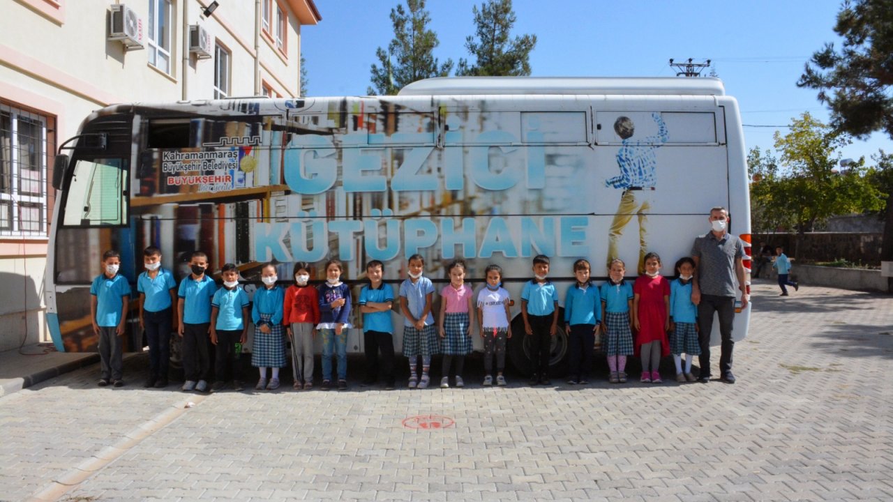 Gezici Kütüphane Pazarcık’ta