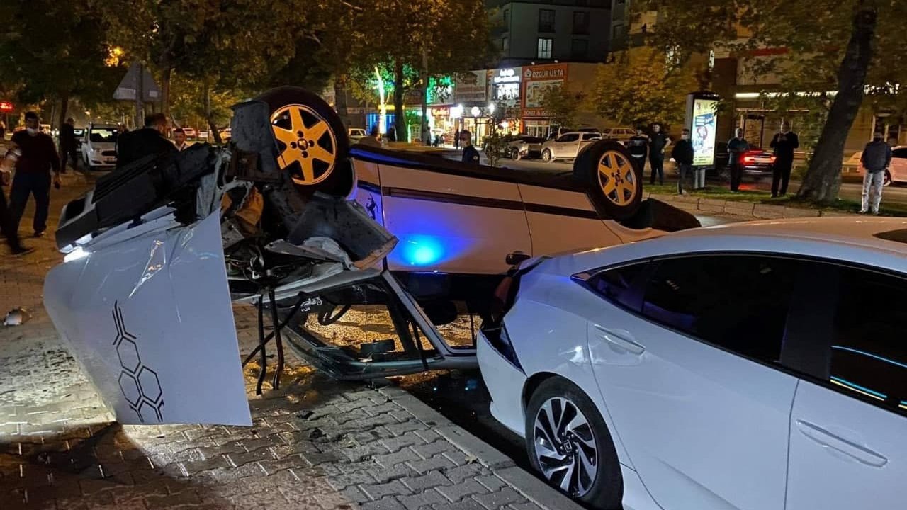 Kahramanmaraş'ta araç takla attı