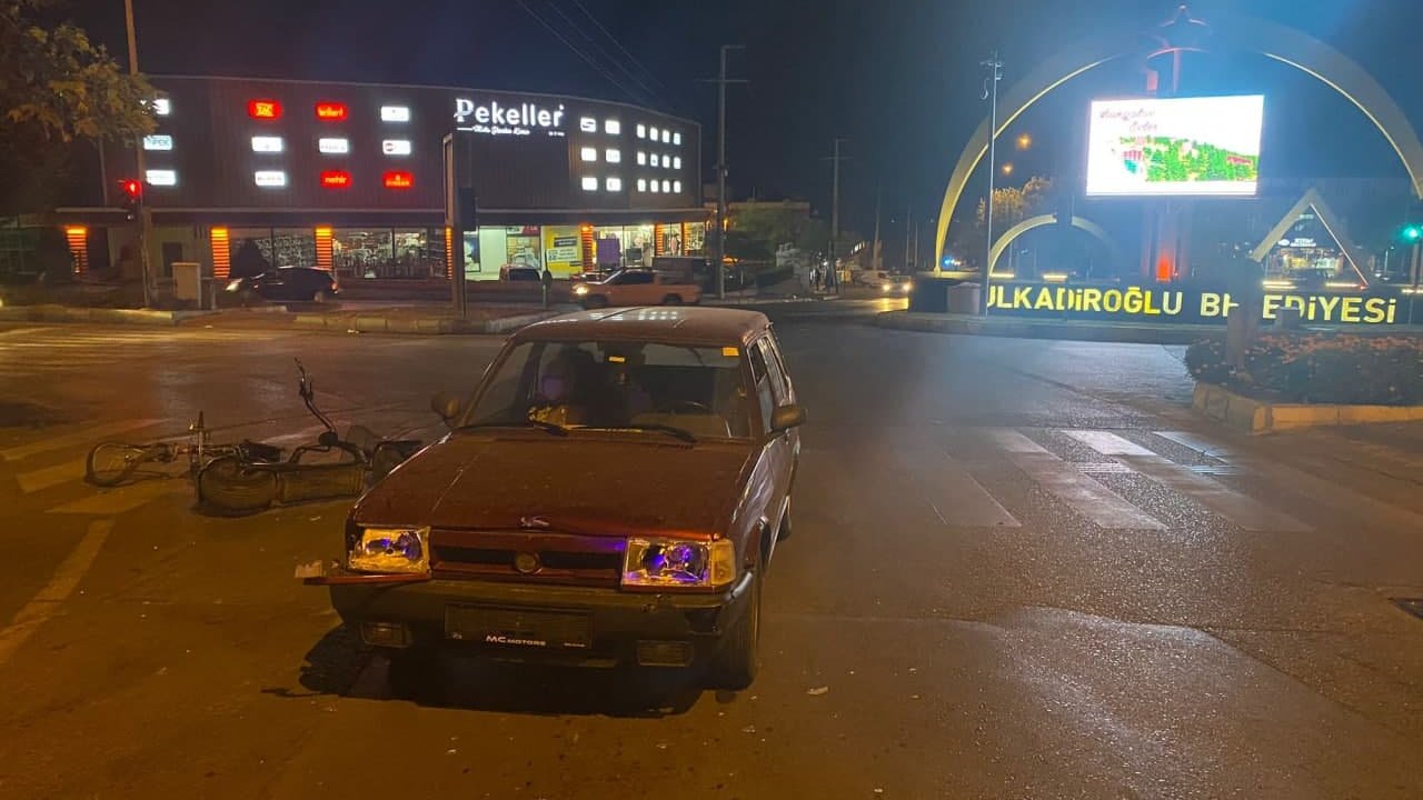 Otomobil elektrikli bisiklete çarptı: 1 yaralı