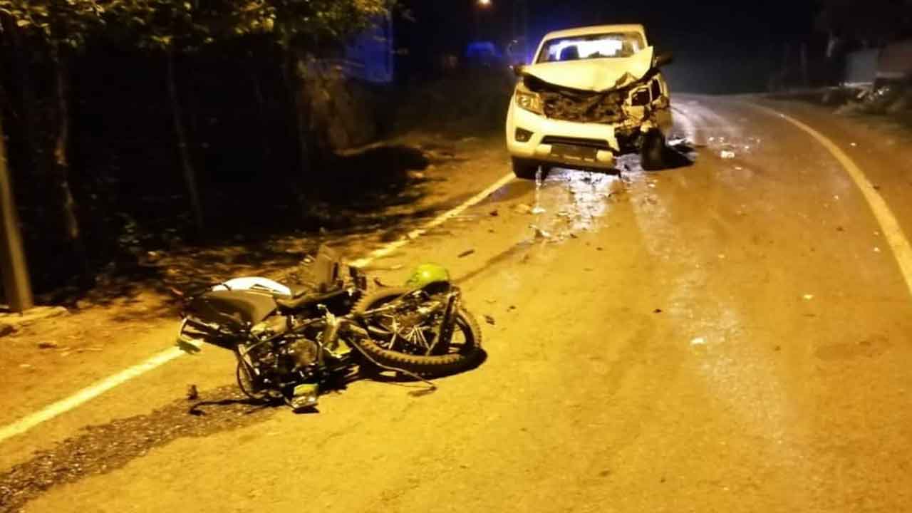 Kahramanmaraş'ta araba ile motosiklet kafa kafaya çarpıştı: 2 ağır yaralı