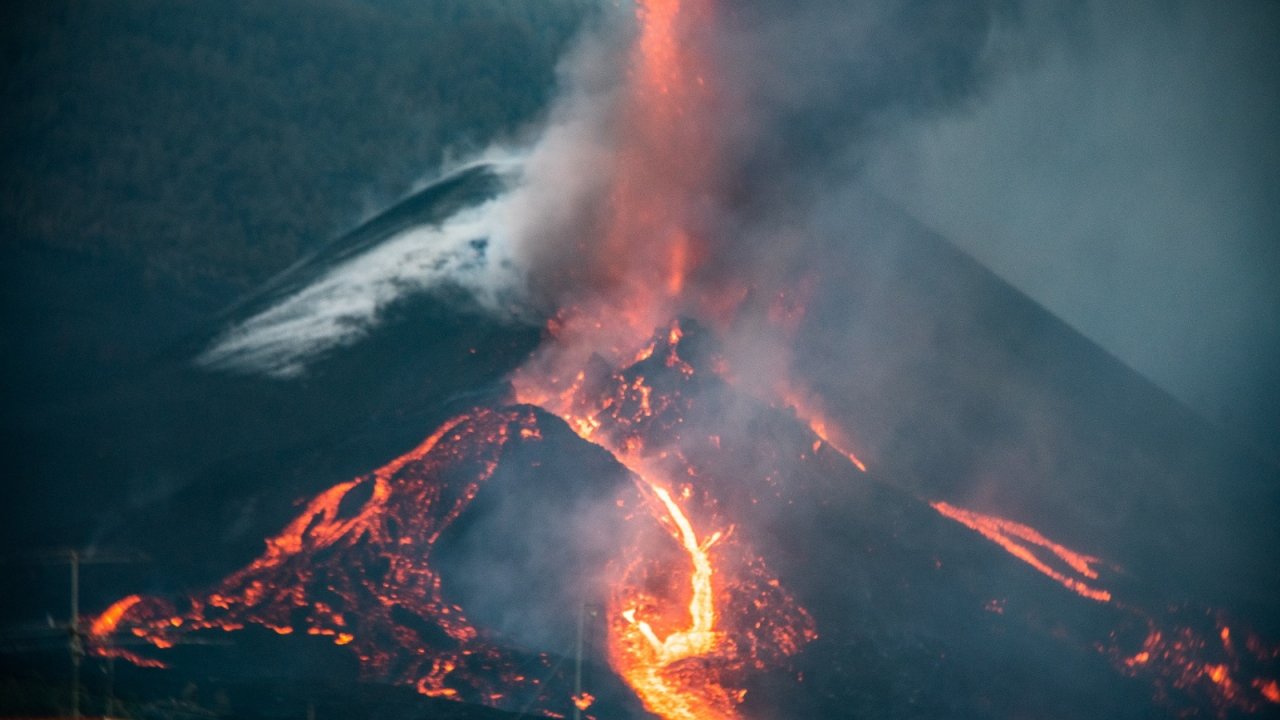La Palma’daki yanardağ, patlamasından bu yana en aktif durumda
