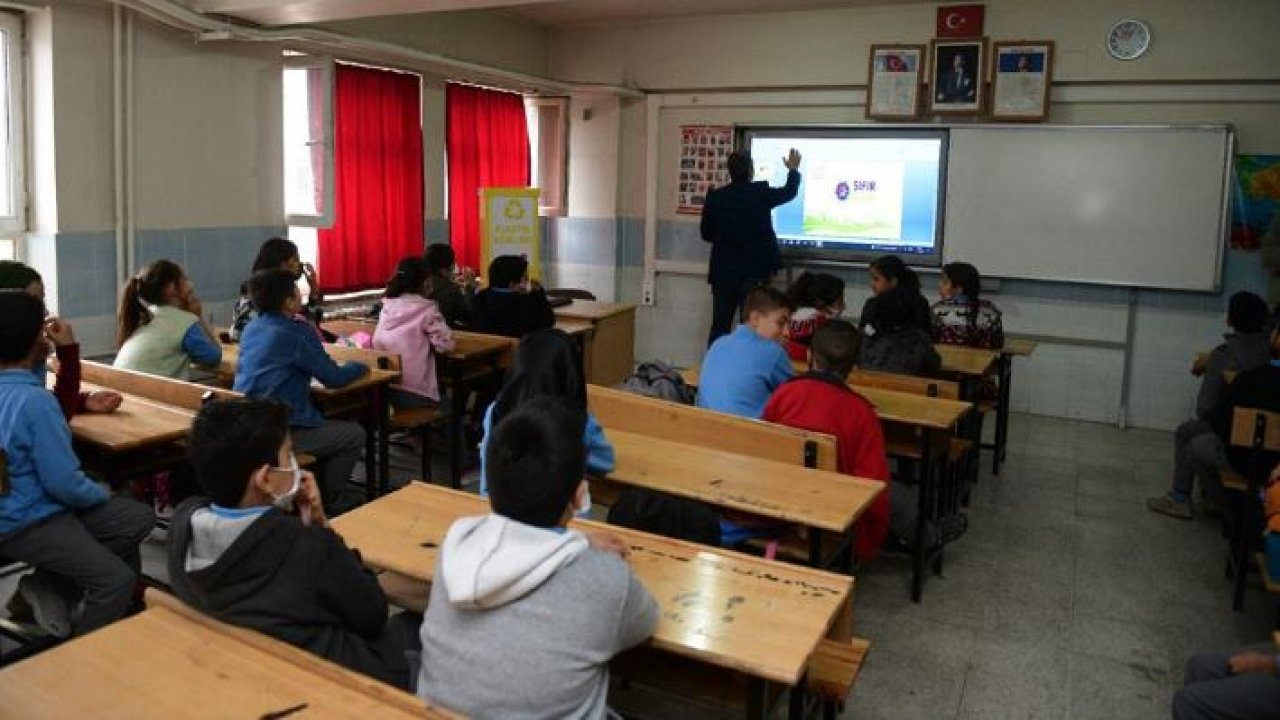 Elbistan Belediyesi’nden öğrencilere sıfır atık eğitim semineri