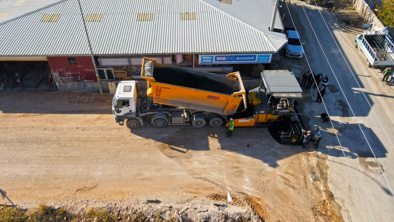 Büyükşehir’le Pazarcık’ın Çehresi Değişiyor