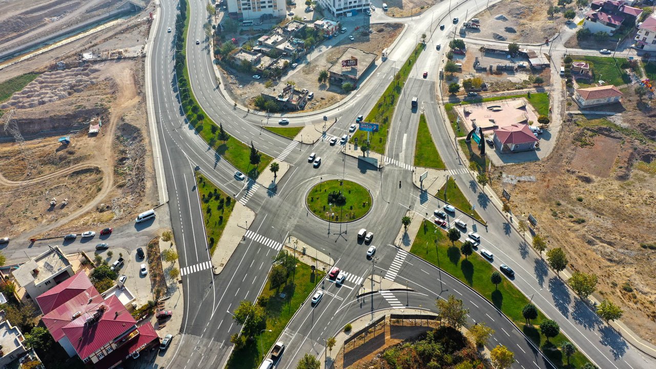 Ağcalı’da Ulaşım Standardı Büyükşehir’le Yükseldi