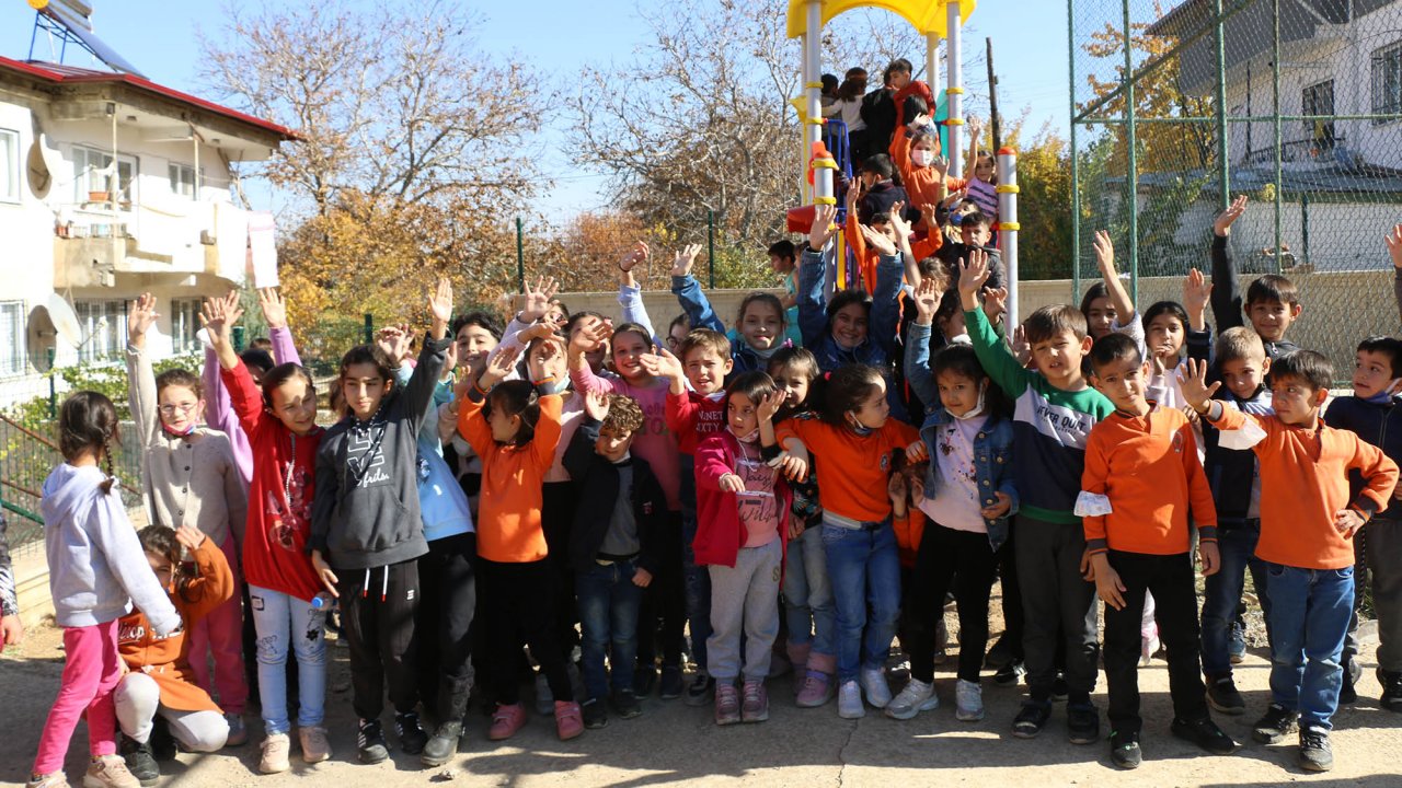 Afşinli Miniklerden Başkan Güngör’e Teşekkür