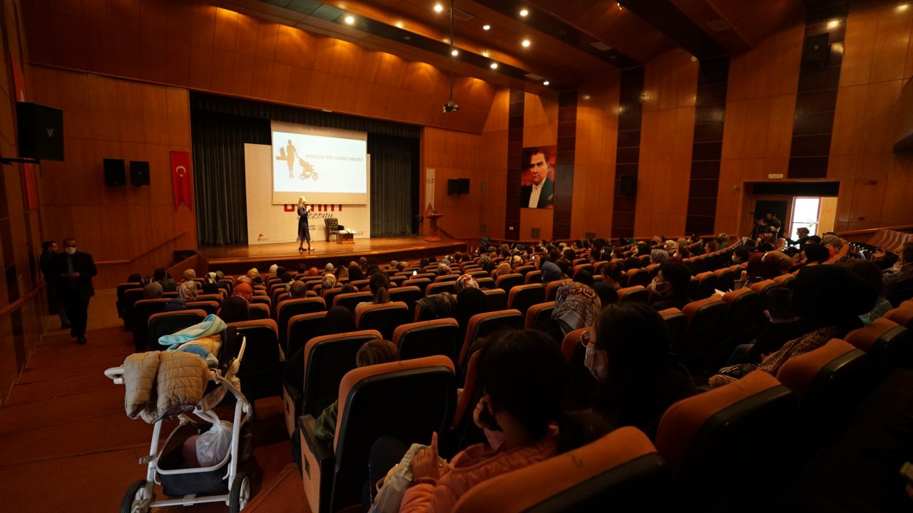 Ebeveynler Aile Atölyesinde Buluştu