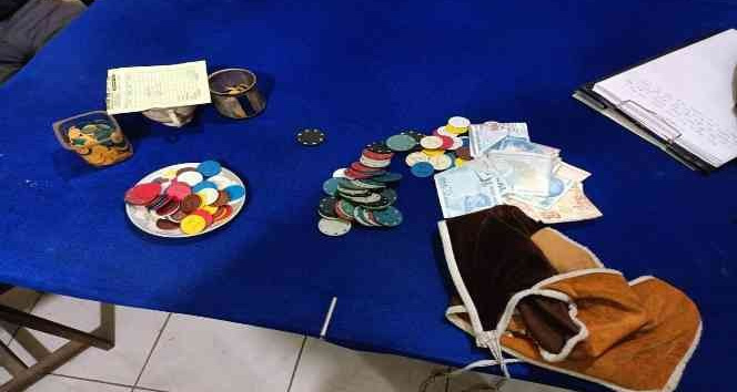 Kahramanmaraş'ta kumarhaneye çevrilen derneklere eş zamanlı operasyon