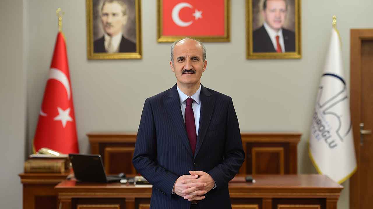 Gençlerin her zaman yanında olduk ve olmaya devam ediyoruz