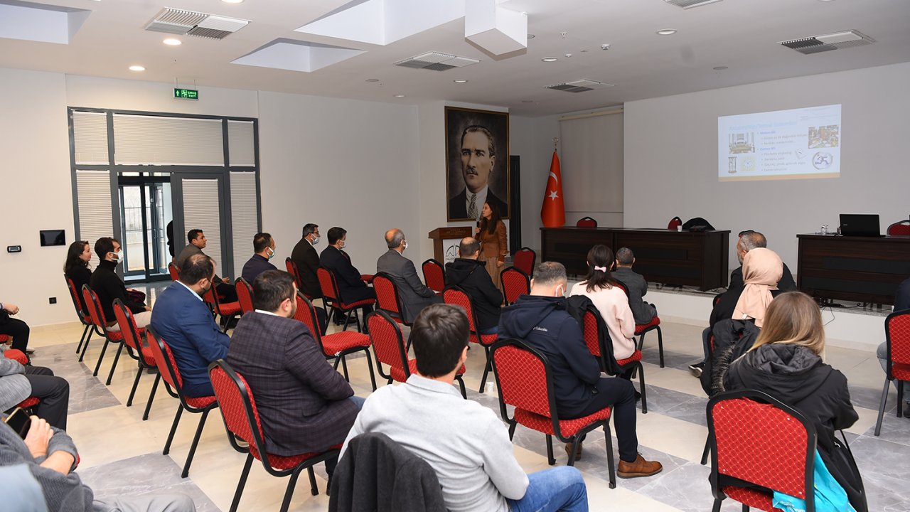 Dulkadiroğlu’ndan Personeline İletişim Yönetimi Eğitimi