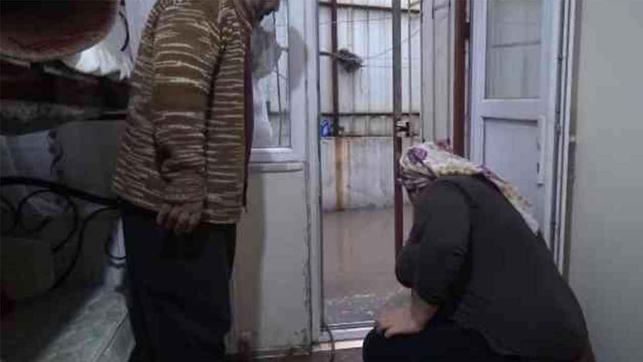 Kahramanmaraş'ta yağışlar nedeniyle bazı evlerde su baskını yaşandı