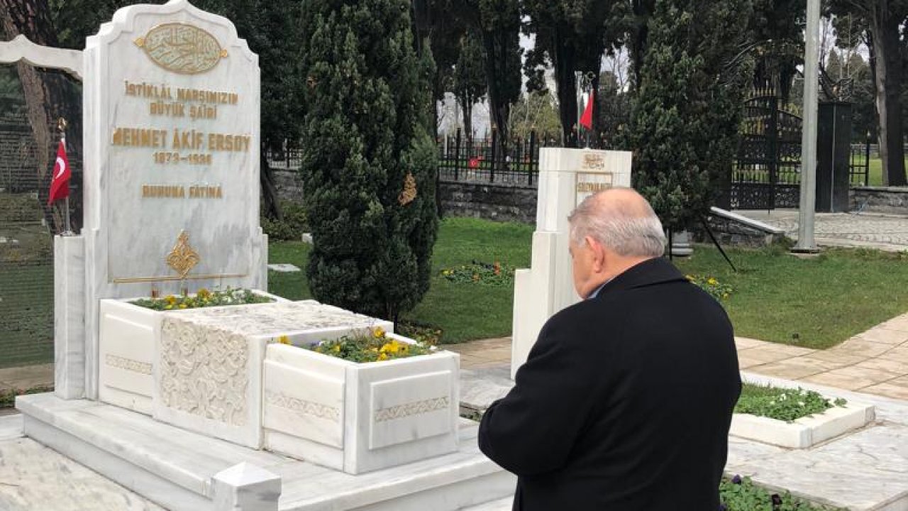 Başkan Mahçiçek Akif’i unutmadı