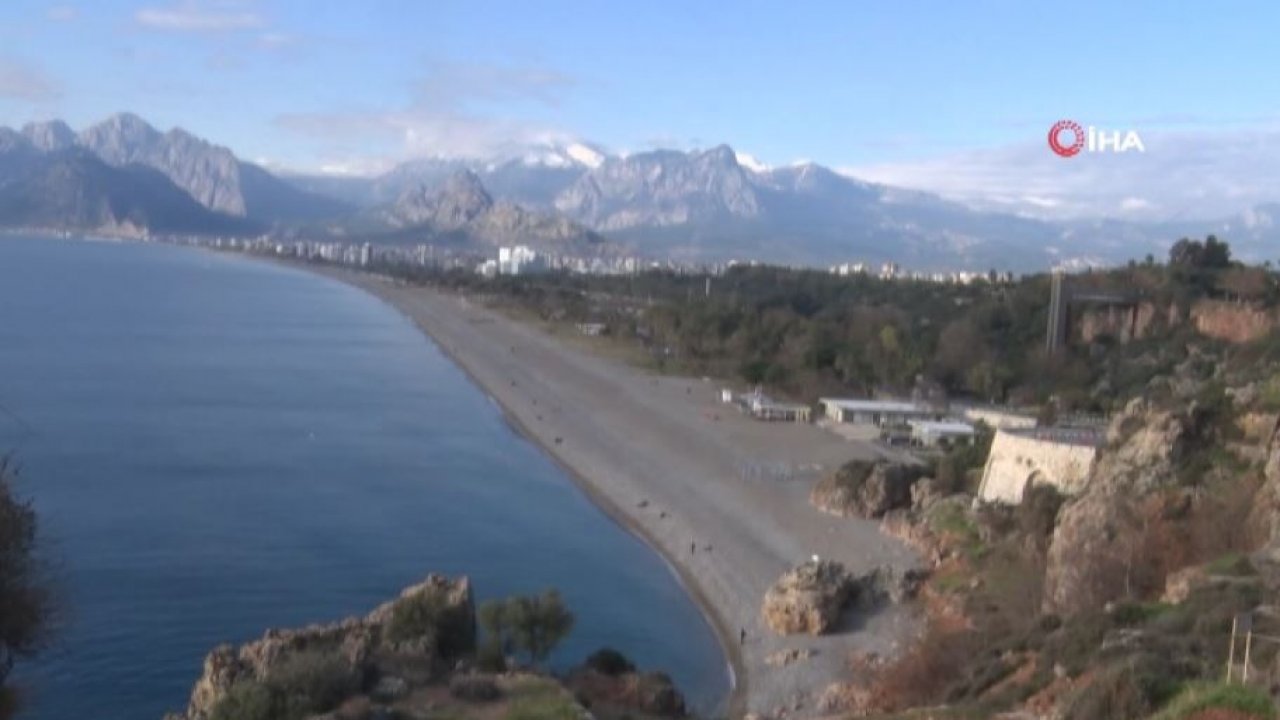 Antalya’da hava 10, deniz 20 derece