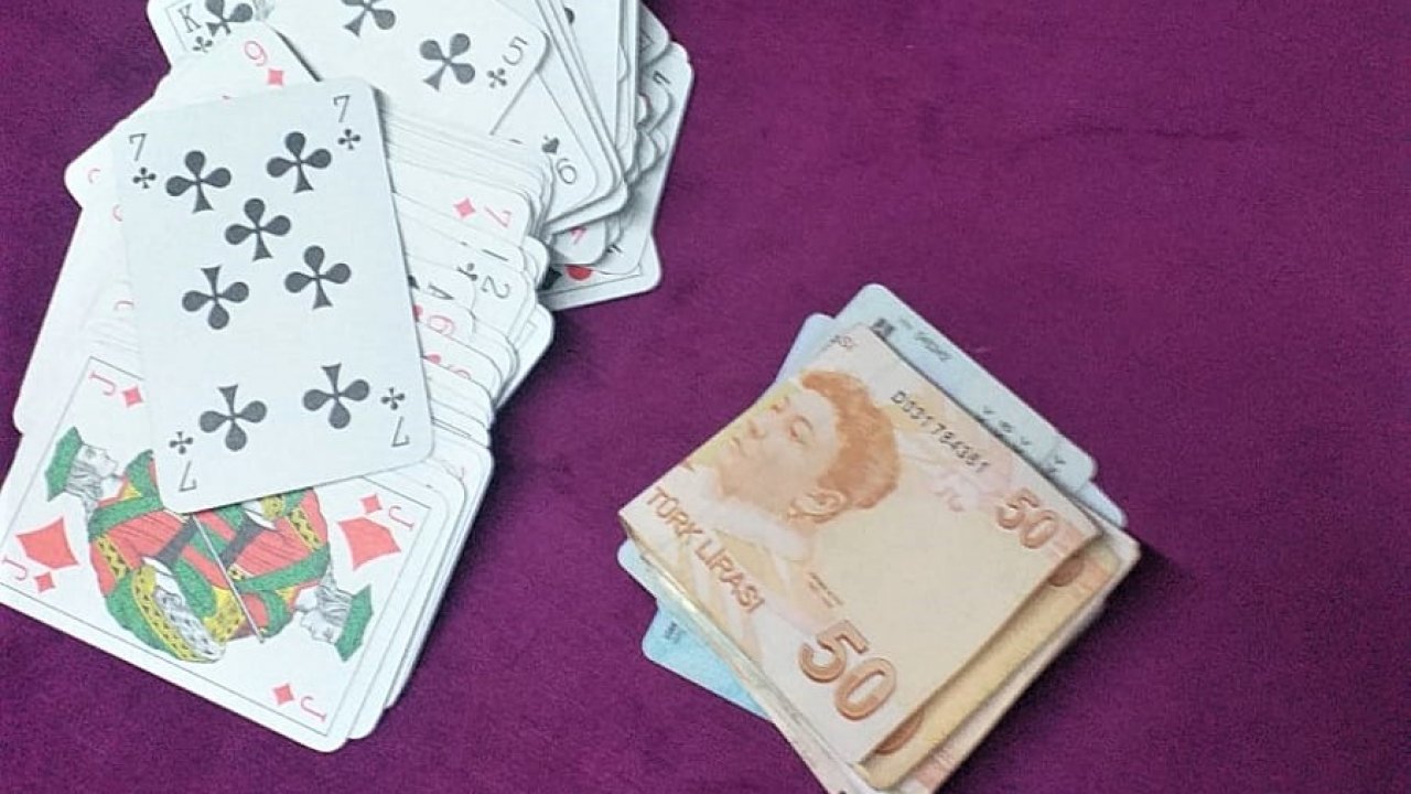 Kahramanmaraş’ta kahvehaneye kumar baskını 