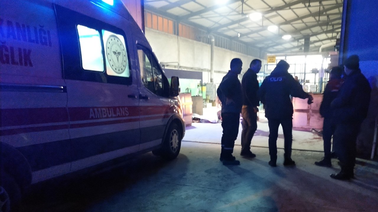 Koltuk kavgası yaptığı arkadaşını öldürdü