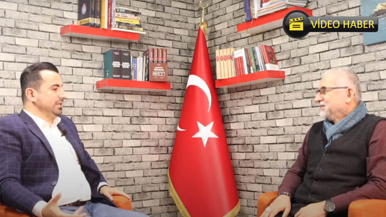 Kitaba aşık olan edebiyatçı Metin Acıpayam, Mehmet Taş’ın konuğu oldu