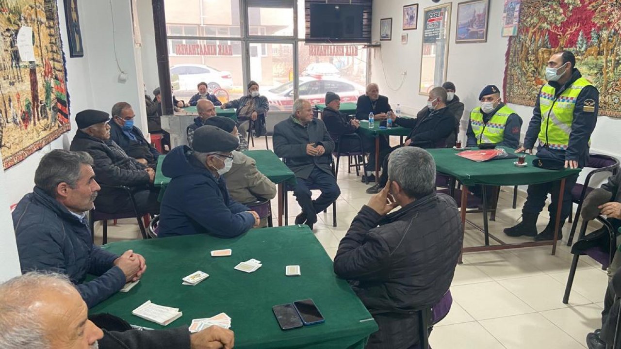 Jandarma trafik sürücülere güvenli trafiği anlattı