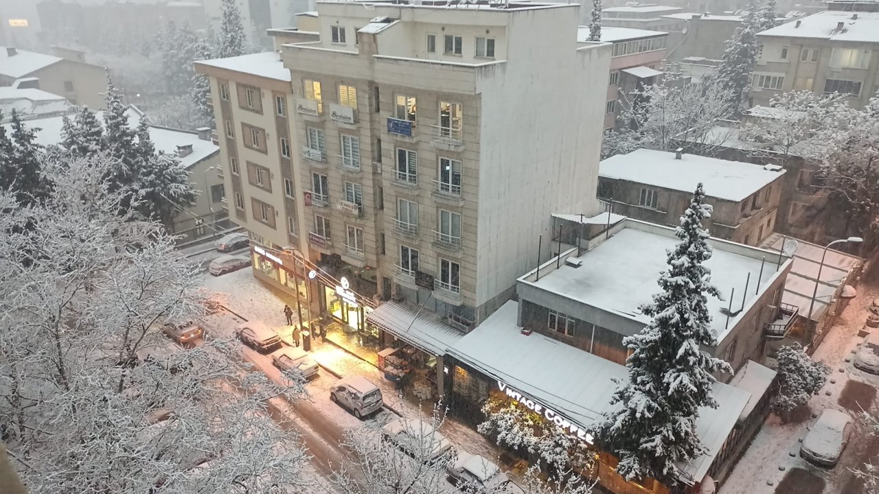 Kahramanmaraş’ta yarın da okullar tatil