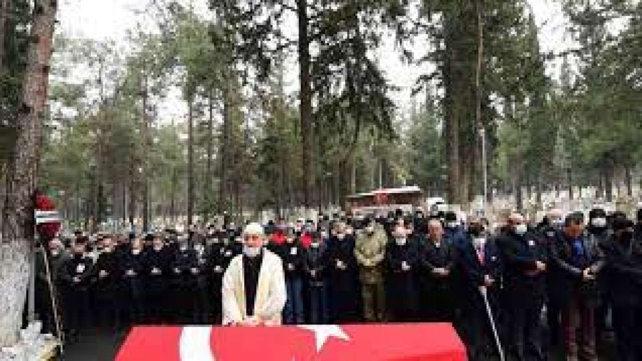 Terör gazisi Hüseyin Darendeli ebediyete uğurlandı