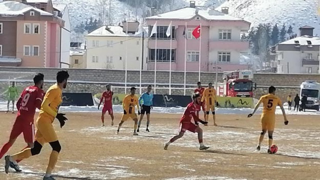 Kahramanmaraşspor Bayburt Özel İdarespor’a 4-0 mağlup oldu