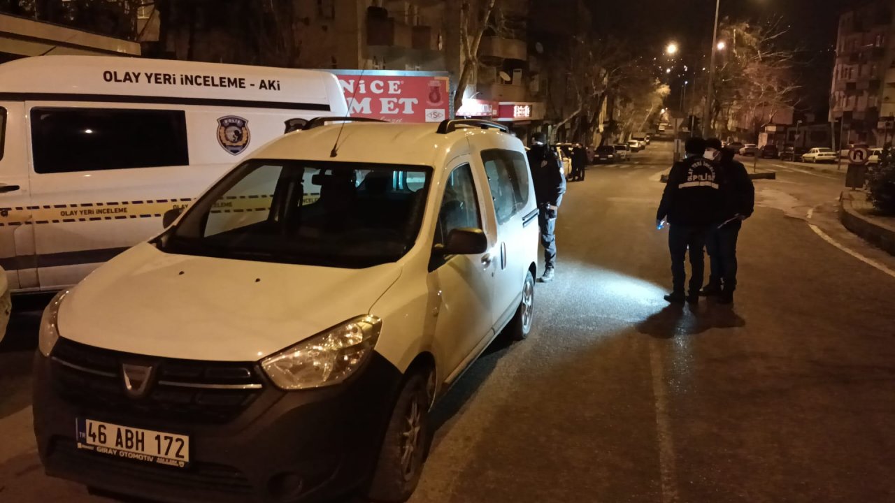 Kaçan şüpheli bekçinin kaza kurşunuyla yaralandı