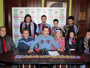 Trabzonspor Taraftarları Fenerbahçe Maçına Hazır