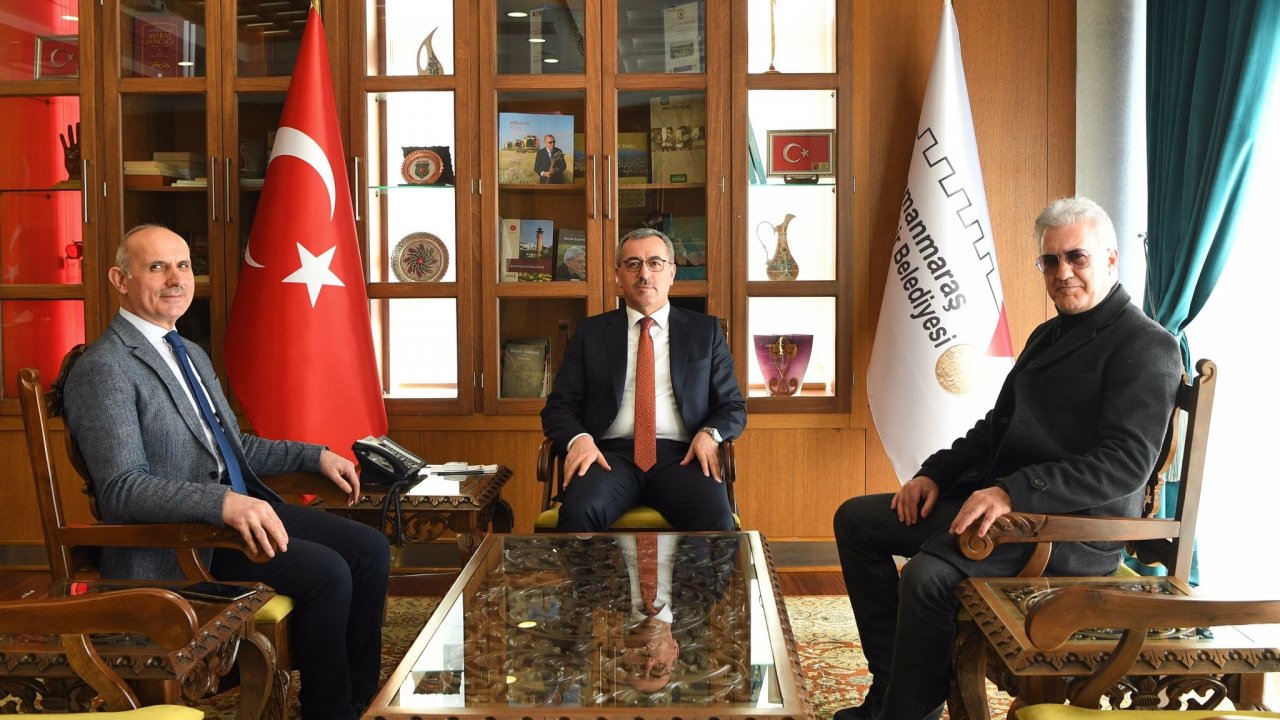 Başkan Güngör Oyuncu Tamer Karadağlı’yı Ağırladı