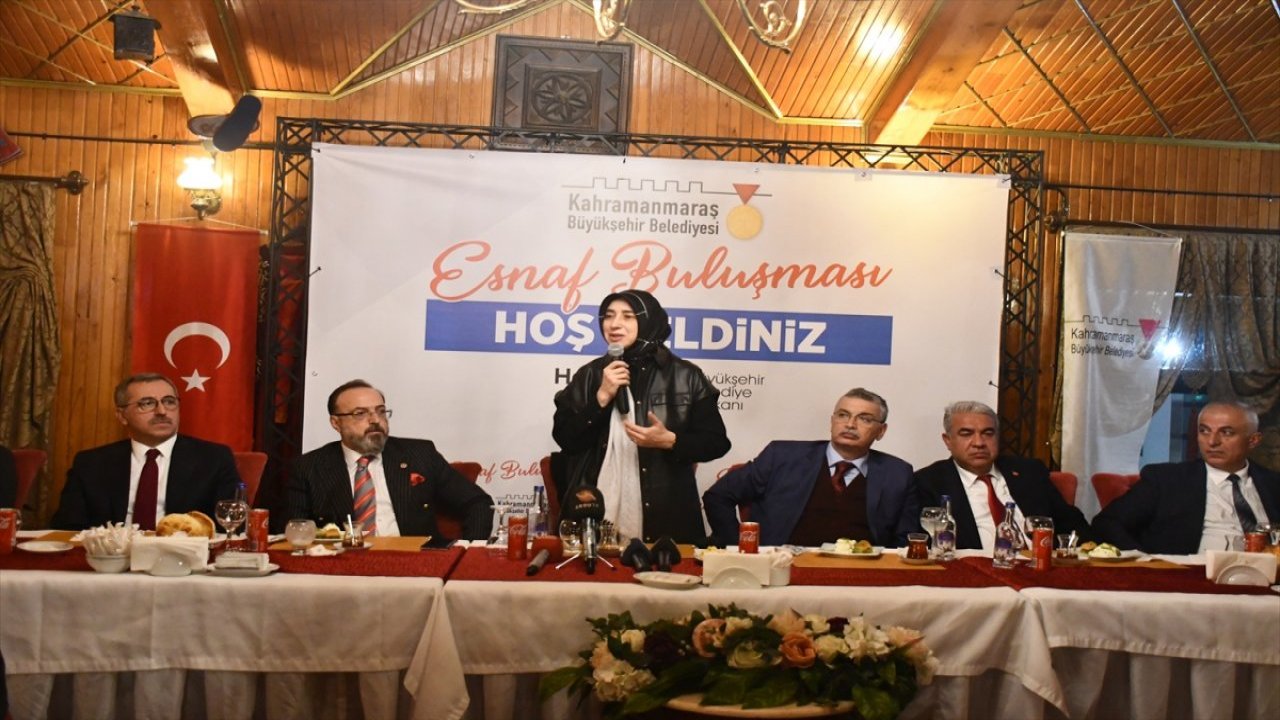 AK Parti Genel Başkan Yardımcısı Zengin, Kahramanmaraş'taki esnafla buluştu