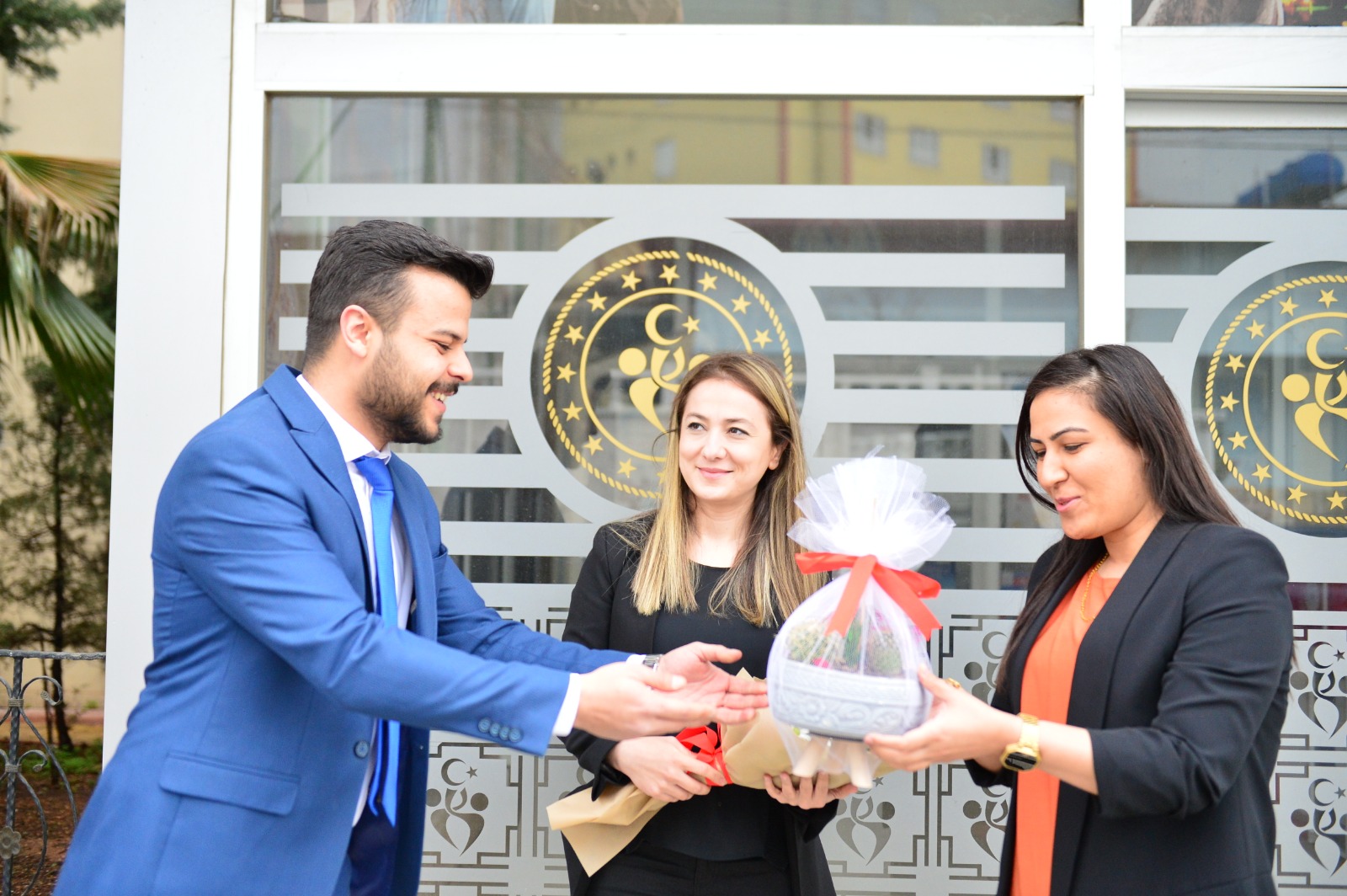 -Osman Uğur, ‘’8  Mart Kadınlar Günü Kutlu Olsun’’