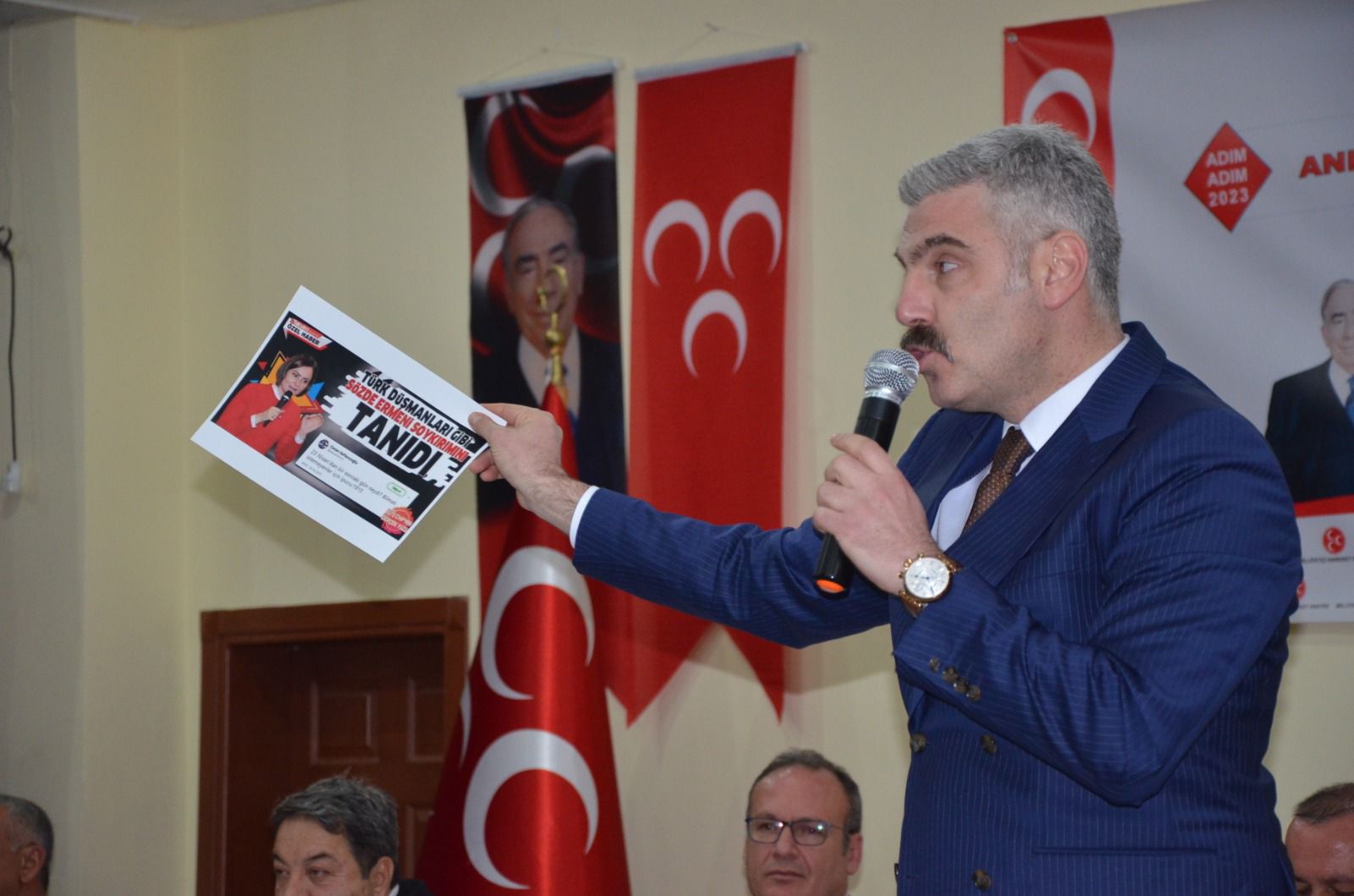 MHP’li Alperen,  CHP ile İYİ Parti’ye yüklendi 