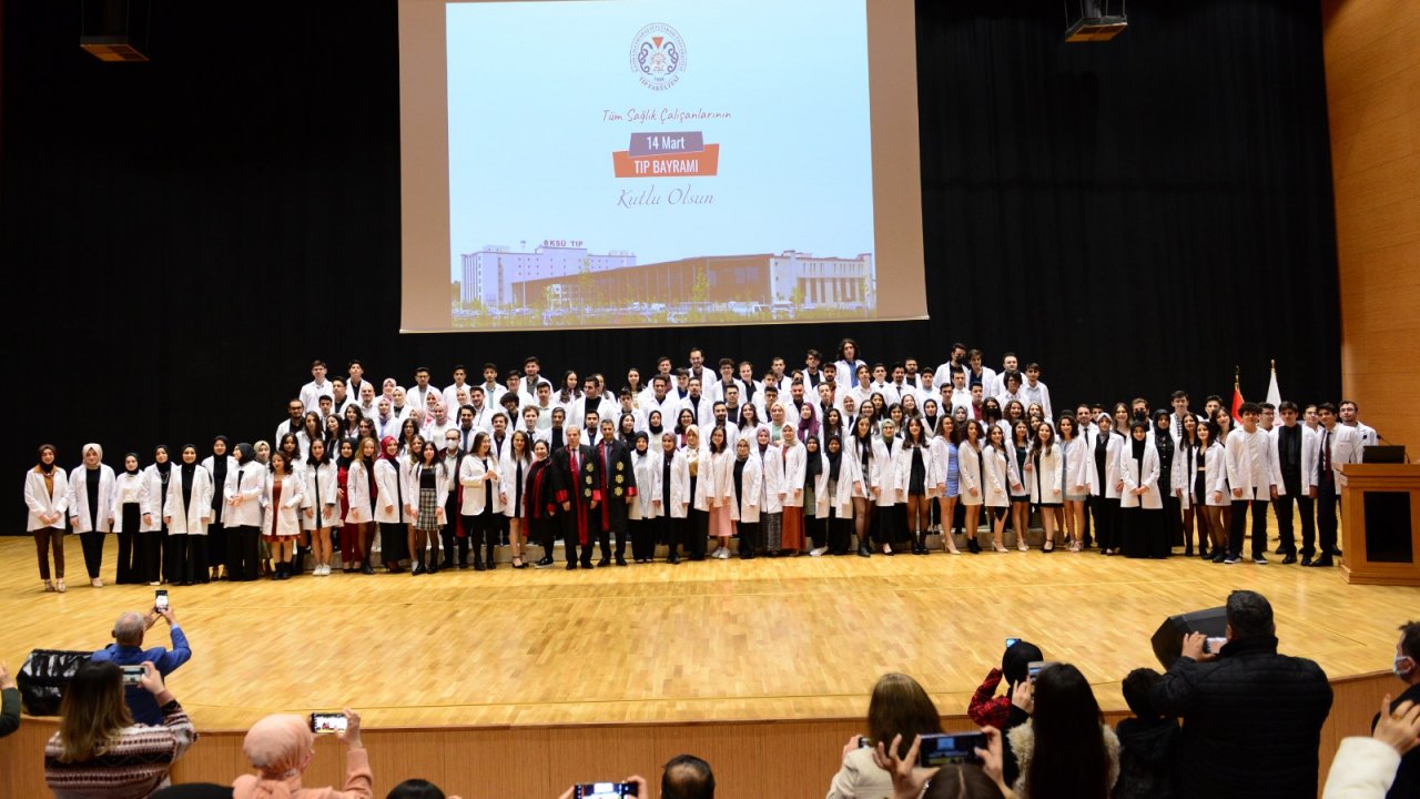 14 Mart Tıp Bayramı KSÜ’de Törenle Kutlandı