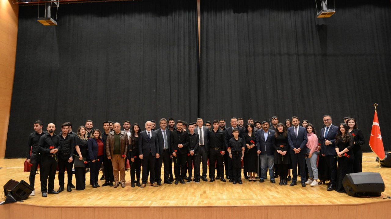 KSÜ’de Çanakkale Zaferi’nin 107. Yılı Anısına Konser Düzenlendi