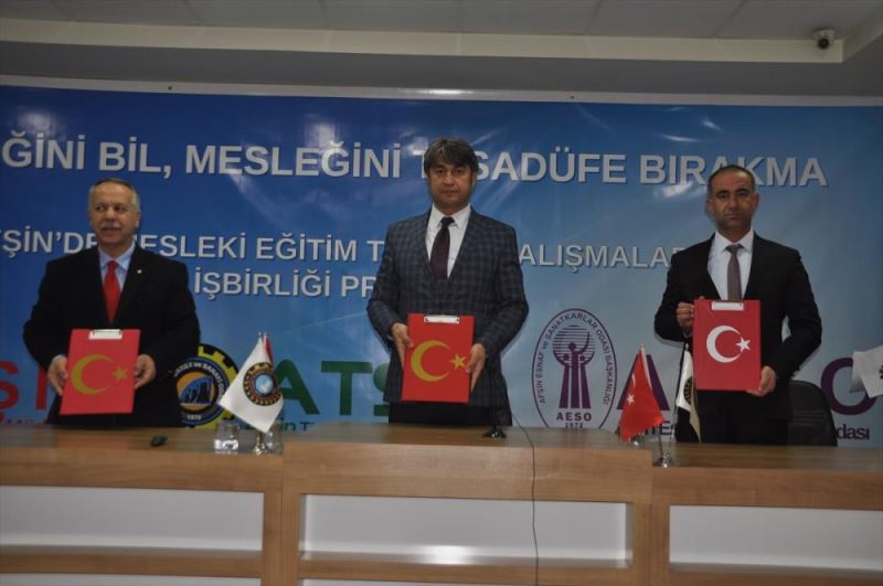 Yeteneğini Bil Mesleğini Tesadüfe Bırakma projesinin protokolü imzalandı