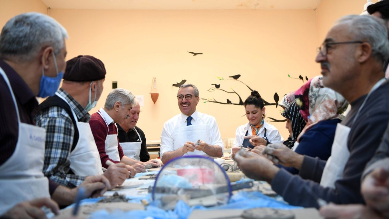 Başkan Güngör’den Yaşlılar Haftası’nda anlamlı ziyaret