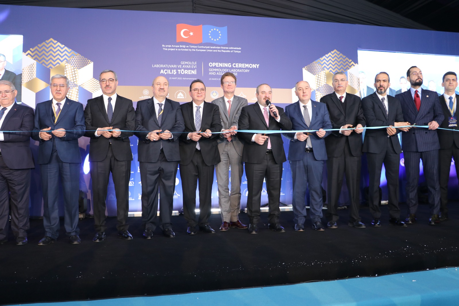 Kahramanmaraş’a altın ve mücevher merkezi açıldı 