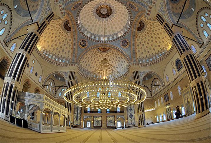 Kahramanmaraş'ta camiler ramazana hazırlanıyor