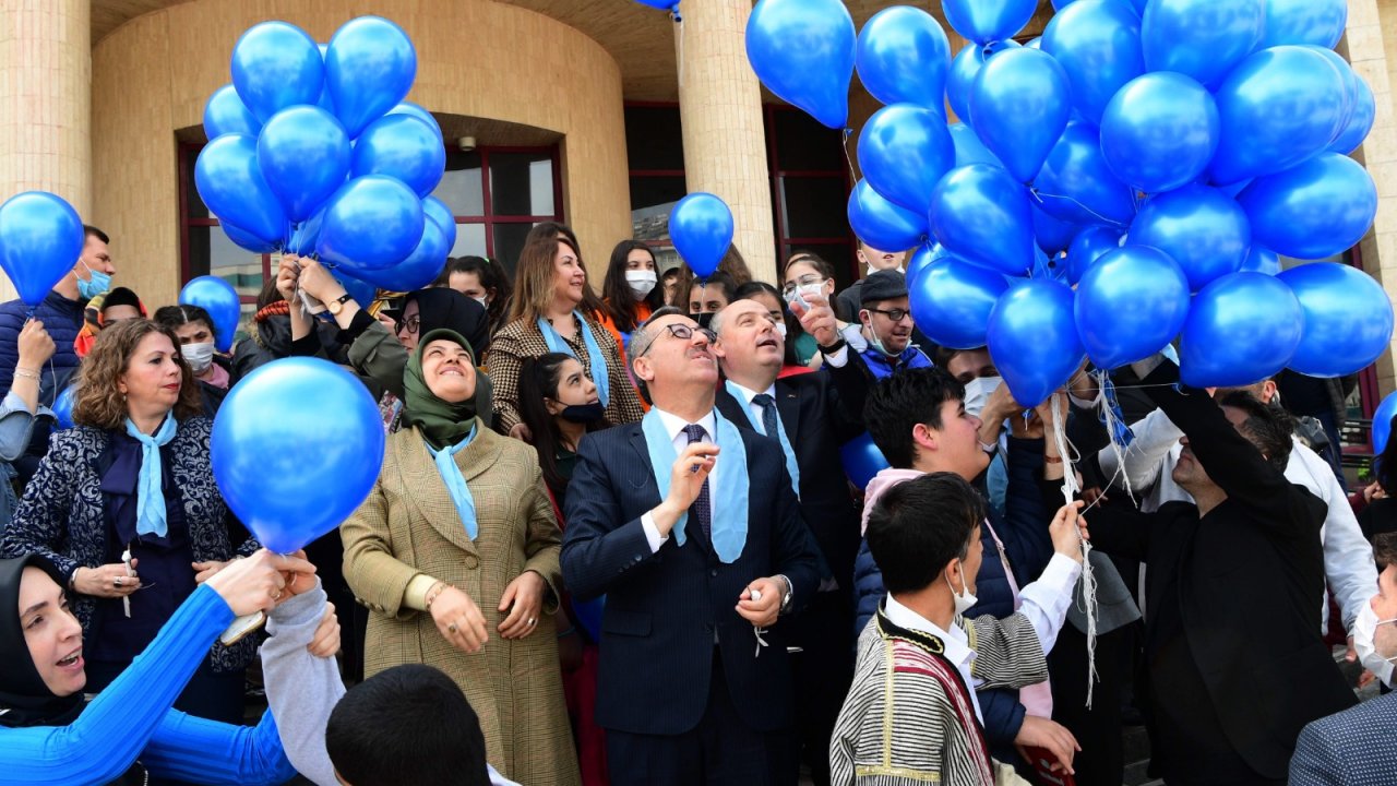 Özel Gereksinimli Vatandaşlarımızın Yanında Olmaya Devam Edeceğiz