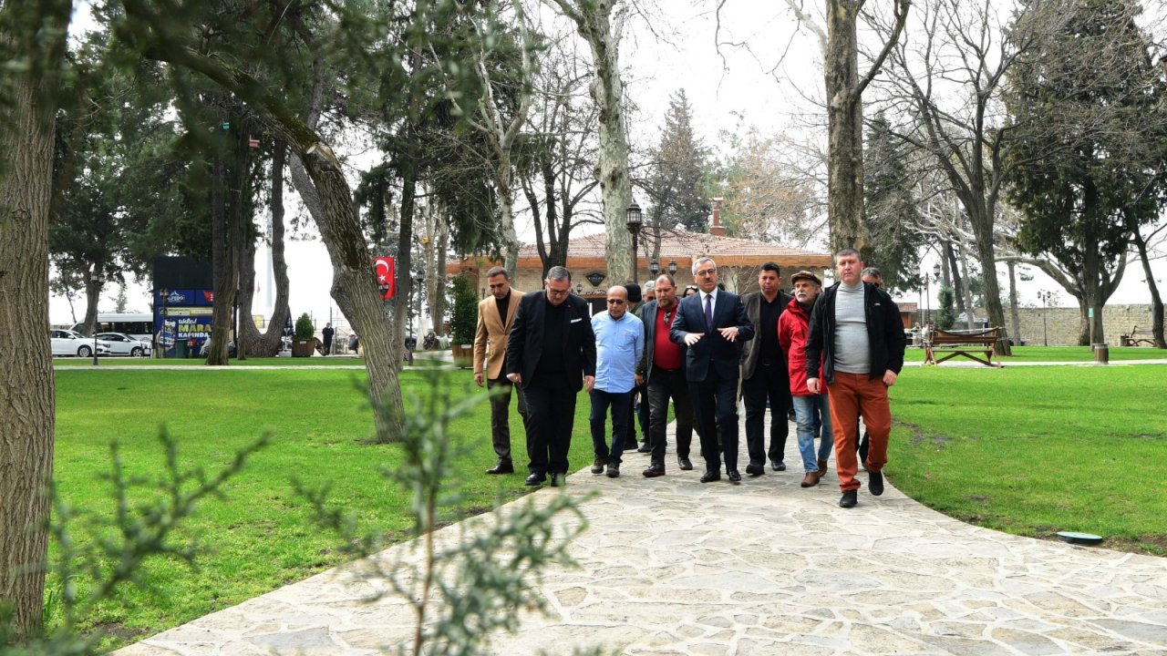 Başkan Güngör Rehberler Odası Başkanı ile bir araya geldi