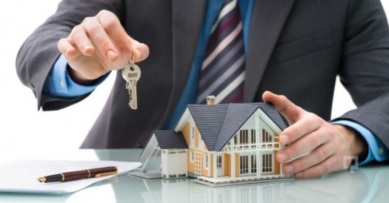 Kahramanmaraş'ta emlakçının komisyon alamadığı eve zarar verdiği iddia edildi