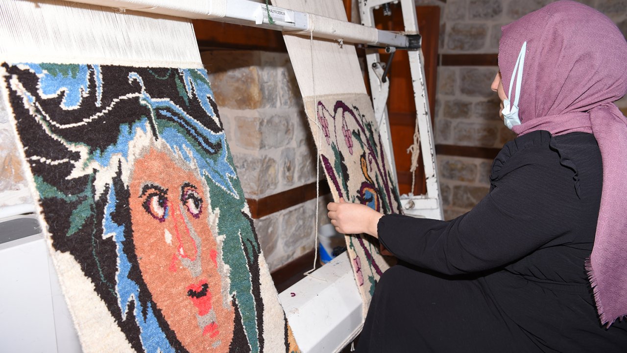 Dulkadiroğlu Konağı’nda Germanicia Motifli Halı Dokuma Kursu