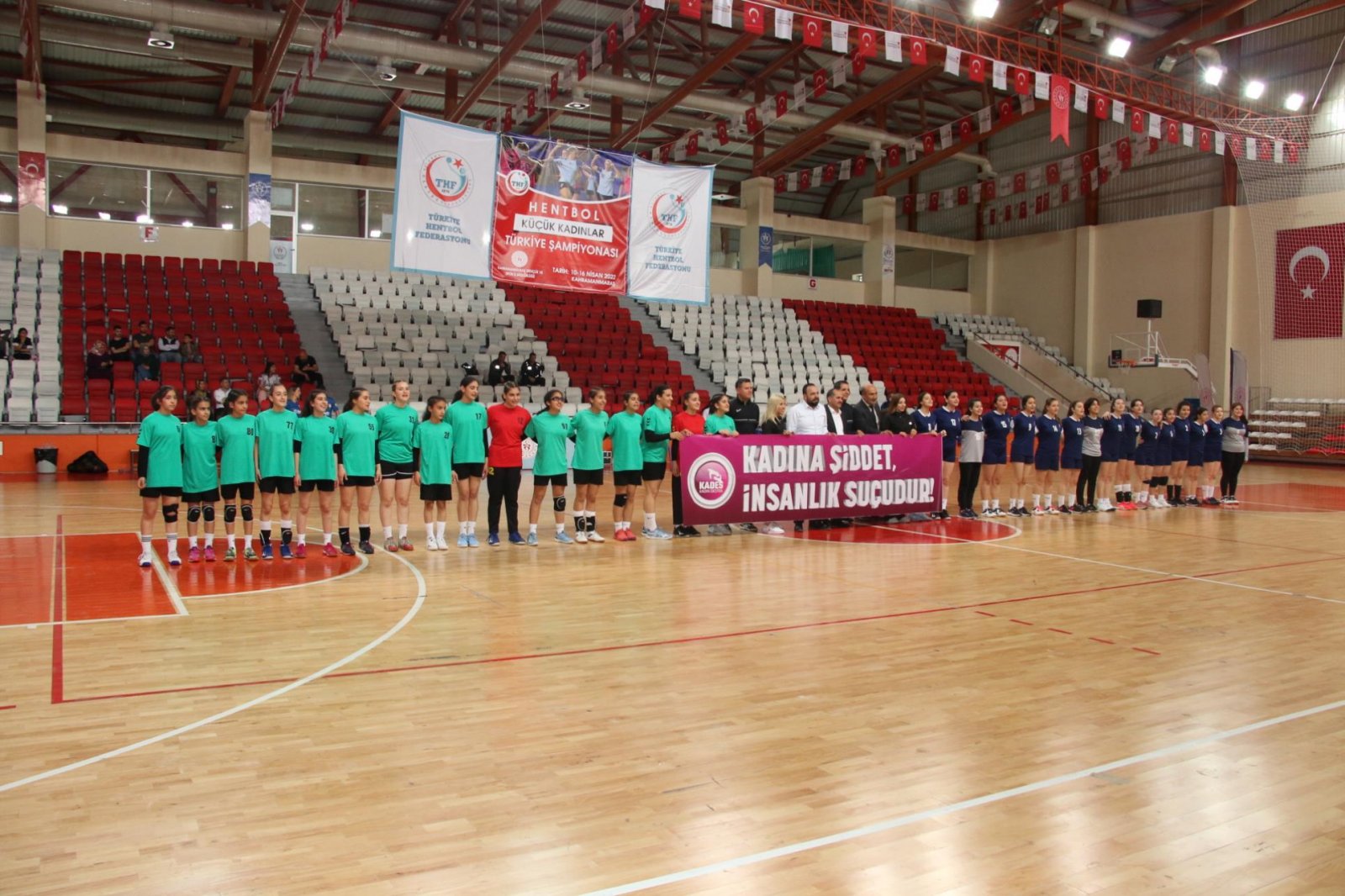 Hentbol Küçük Kadınlar Türkiye Şampiyonası Tamamlandı