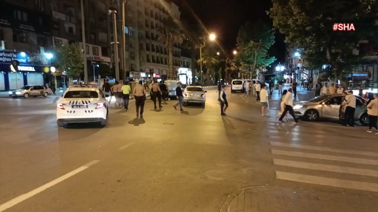 Kahramanmaraş’ta düğün konvoyunda arbede