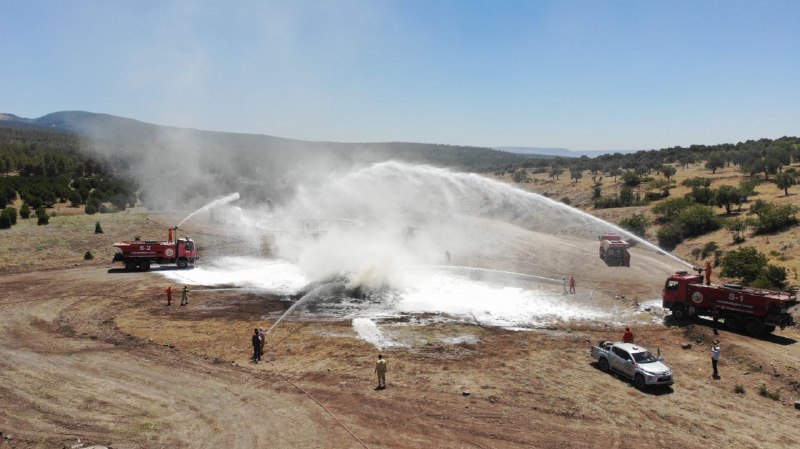 Kahramanmaraş’ta helikopter destekli yangın tatbikatı yapıldı